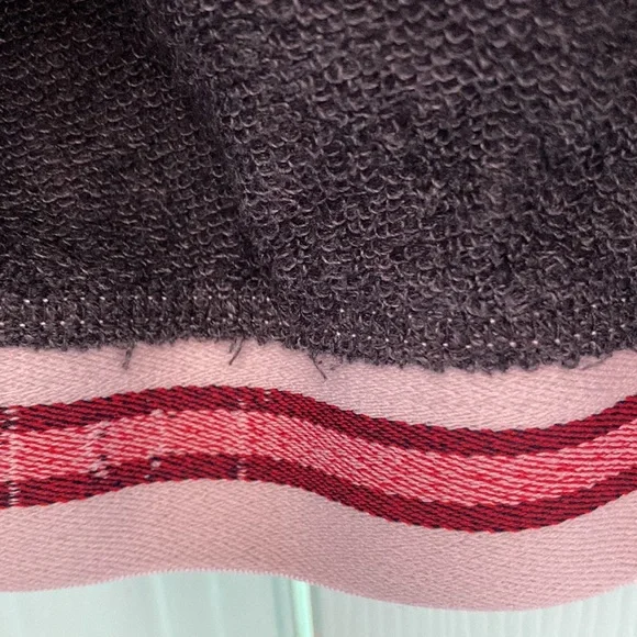 Tommy Hilfiger cropped hooded sweatshirt - Picture 6 of 6